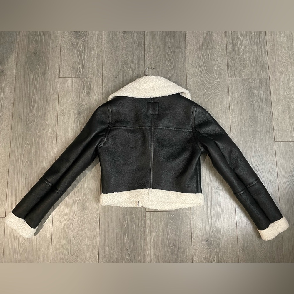 AVEC LES FILLES Cropped Faux Shearling Leather Jacket Size XS - Picture 3 of 9